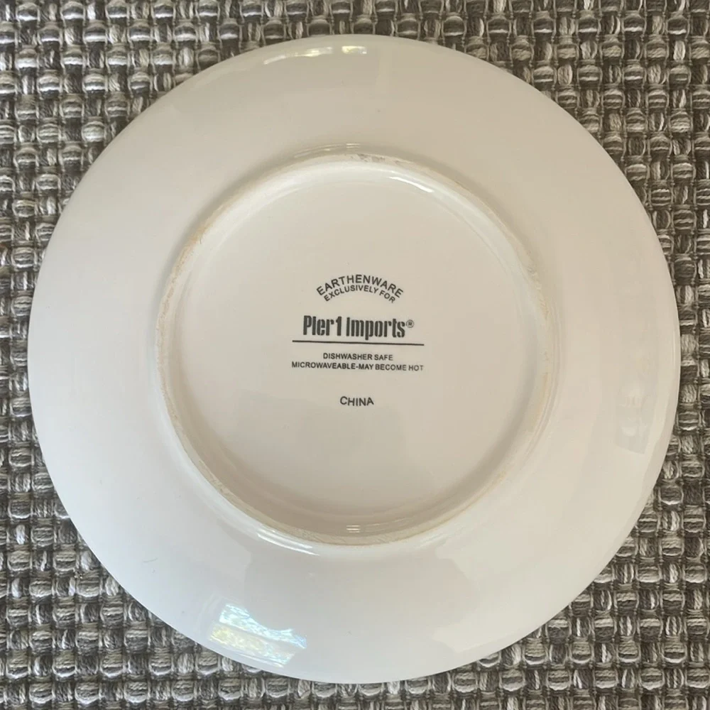 Pier 1 Imports 6” Appetizer Plate 4 Piece Set Holiday / Christmas Earthenware